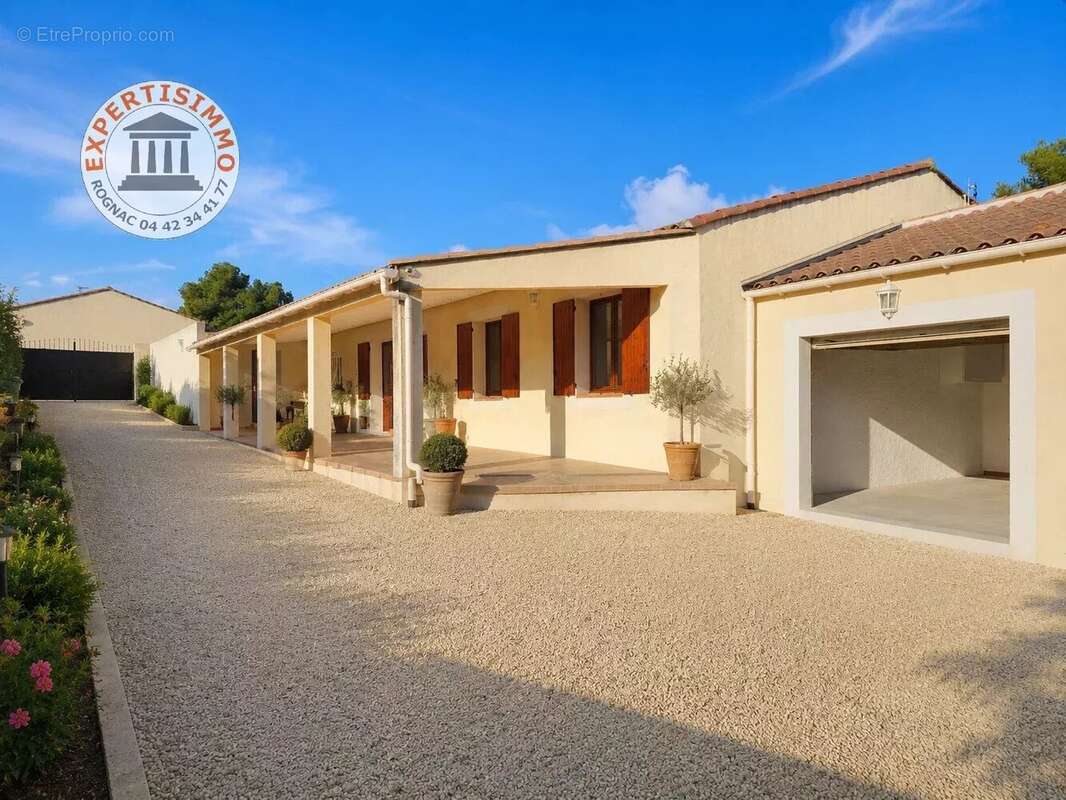 Maison à ROGNAC