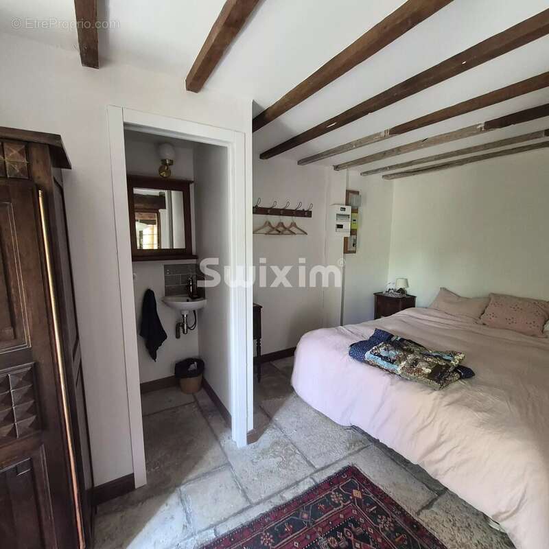 Deux Maisons de caractère réunies par une véranda de 60 m² - photo 11