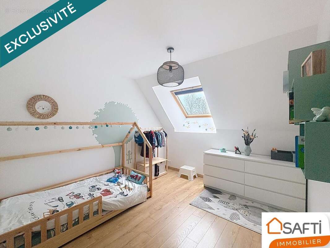 Photo 7 - Maison à DINGE