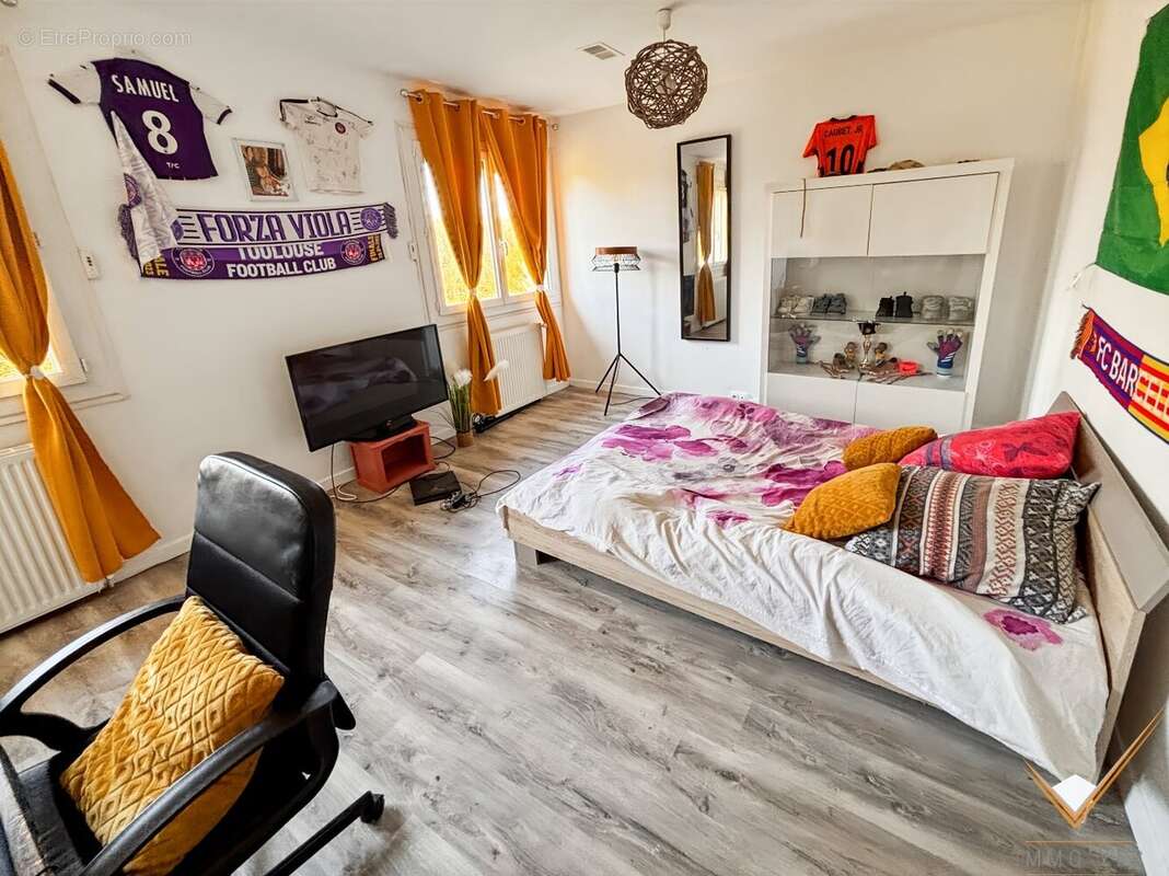 Maison à FONTENILLES