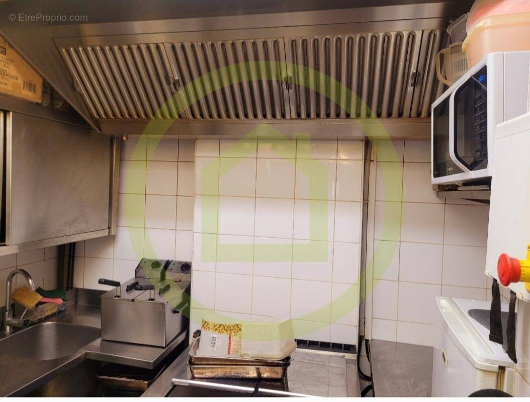 Commerce à PARIS-20E