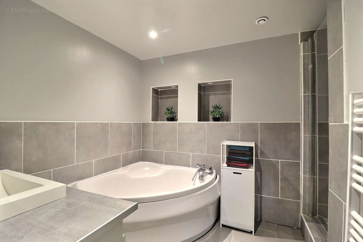 Maison à AVESNES-LE-SEC