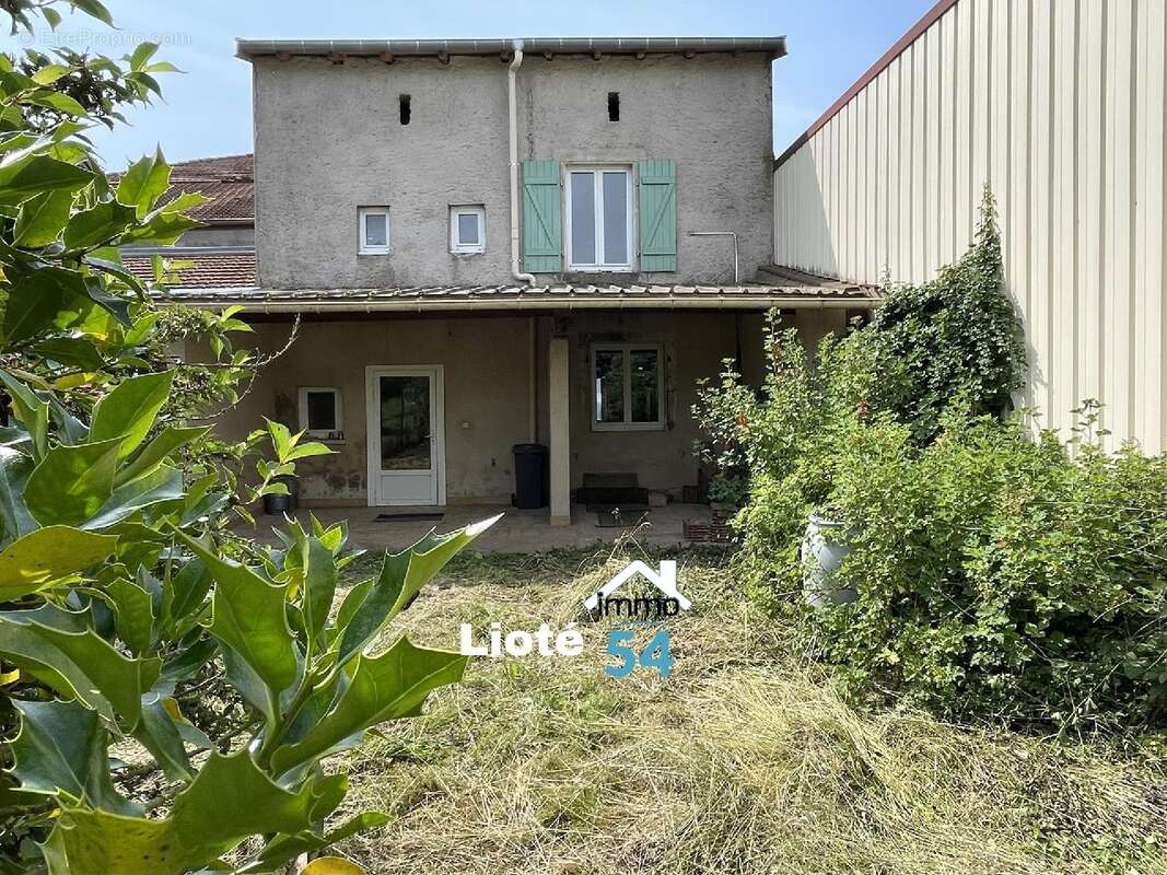 Maison 111 m² à Einville-Au-Jard  - photo 16