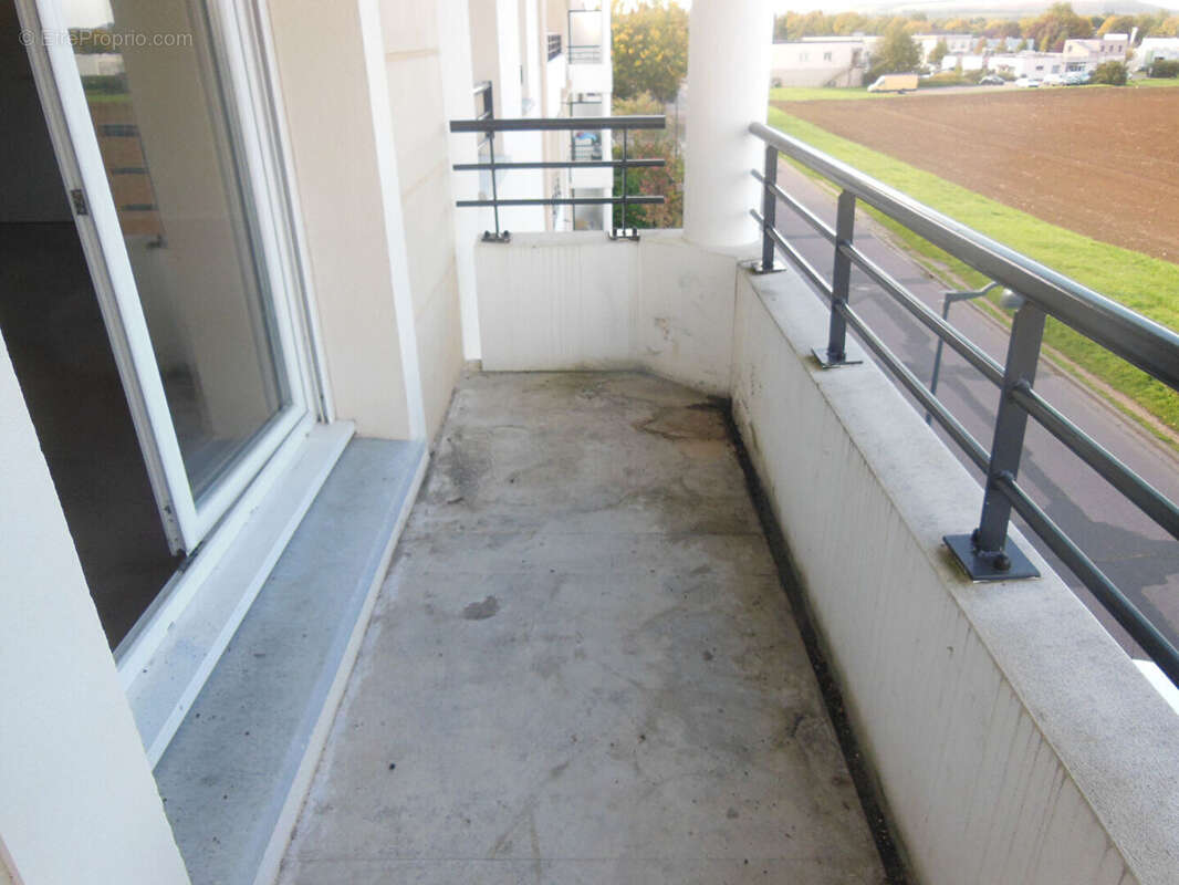 Appartement à VAL-DE-REUIL