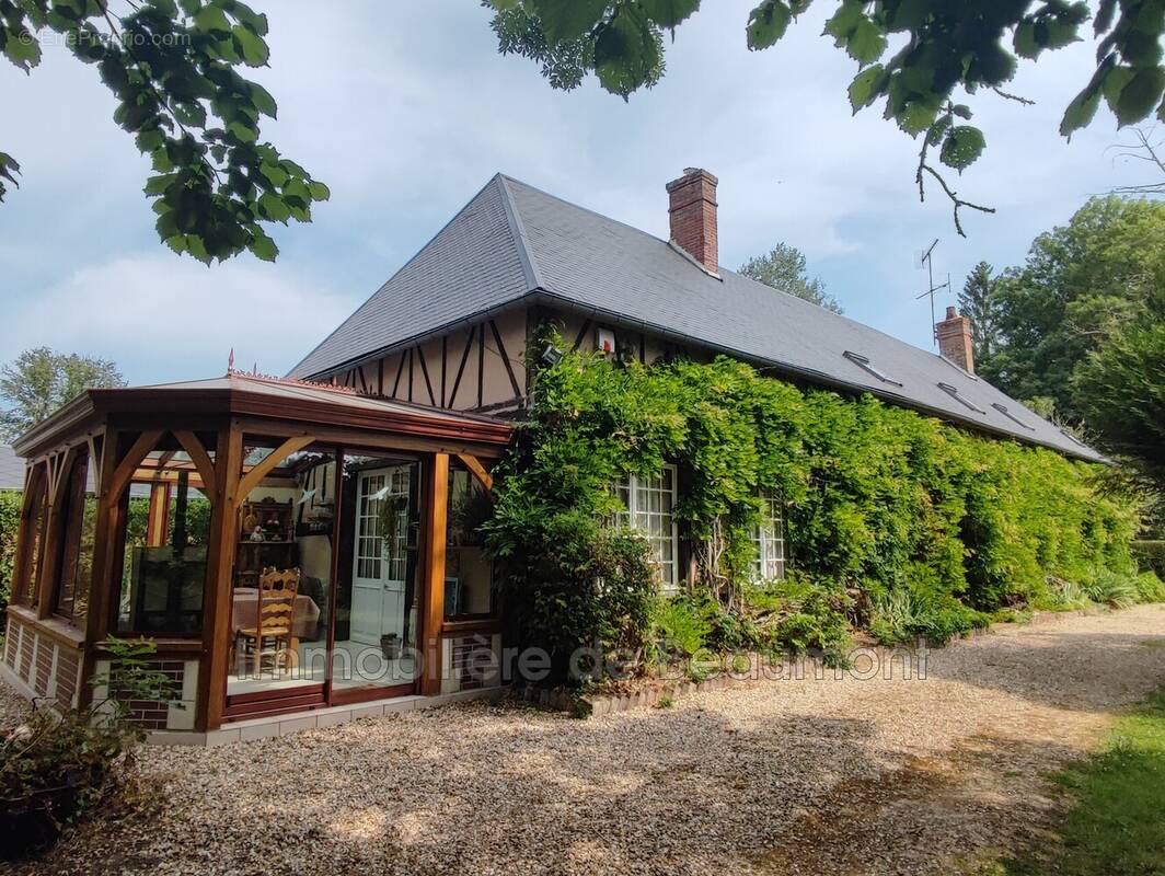 Maison à BEAUMONT-LE-ROGER