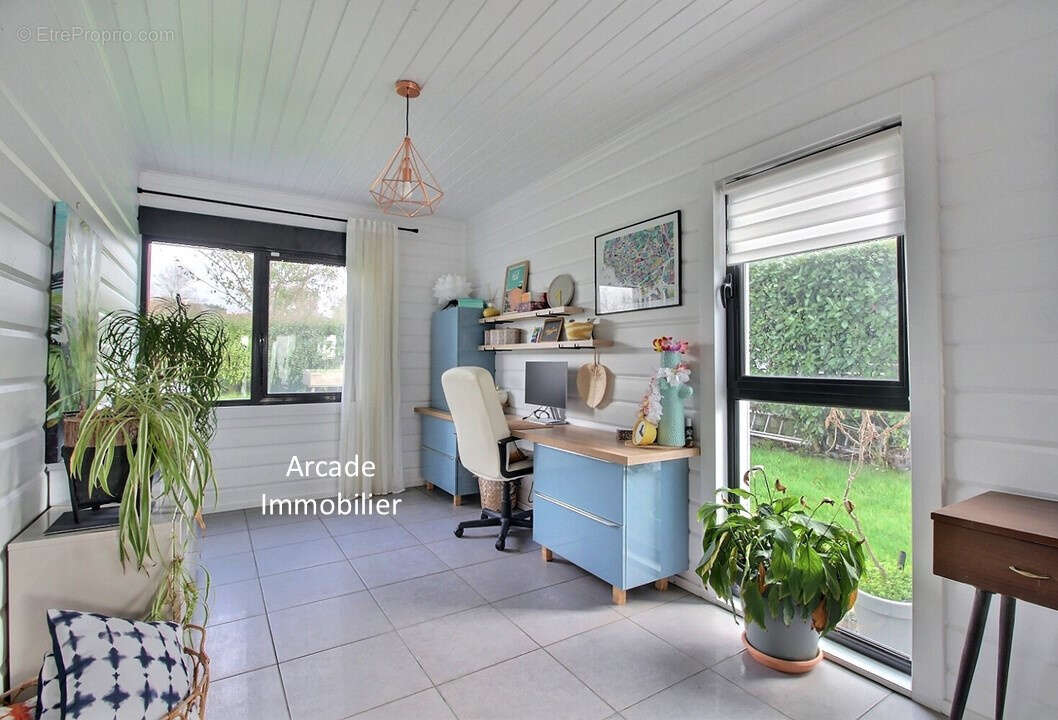 Maison à FONTAINE-LA-MALLET