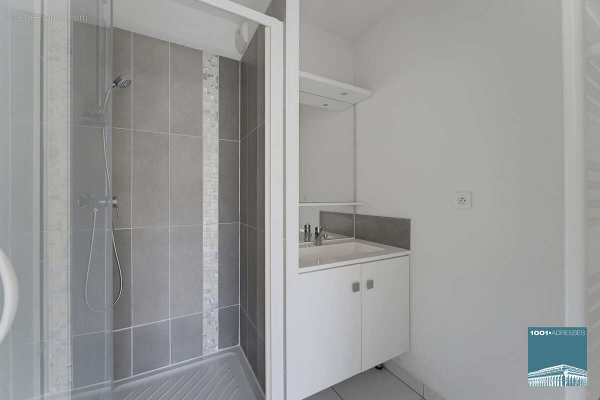 Dernier étage : T4 avec grande loggia et suite parentale - photo 12