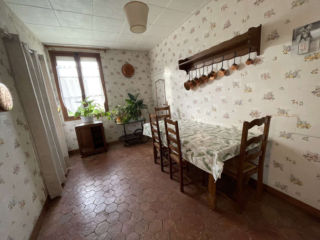 Maison à AUNEUIL