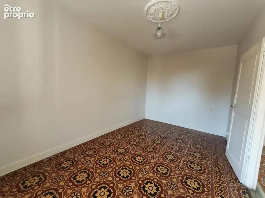 Maison en pierre de 177 m² avec jardin et appartement indépendant – Saint-Juéry le Haut - photo 10