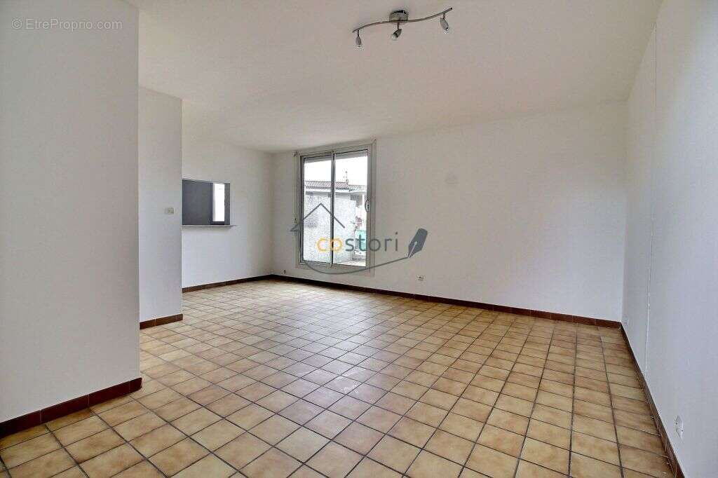 Appartement à DRAGUIGNAN