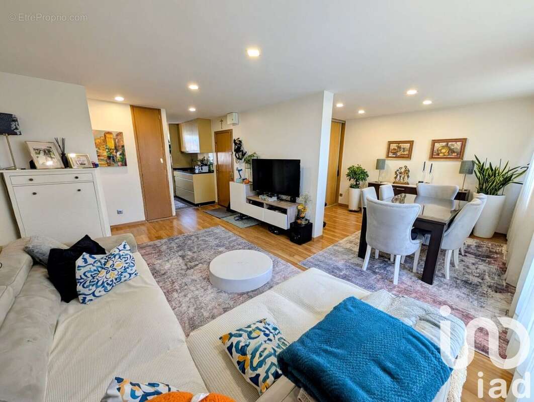 Photo 2 - Appartement à EZANVILLE