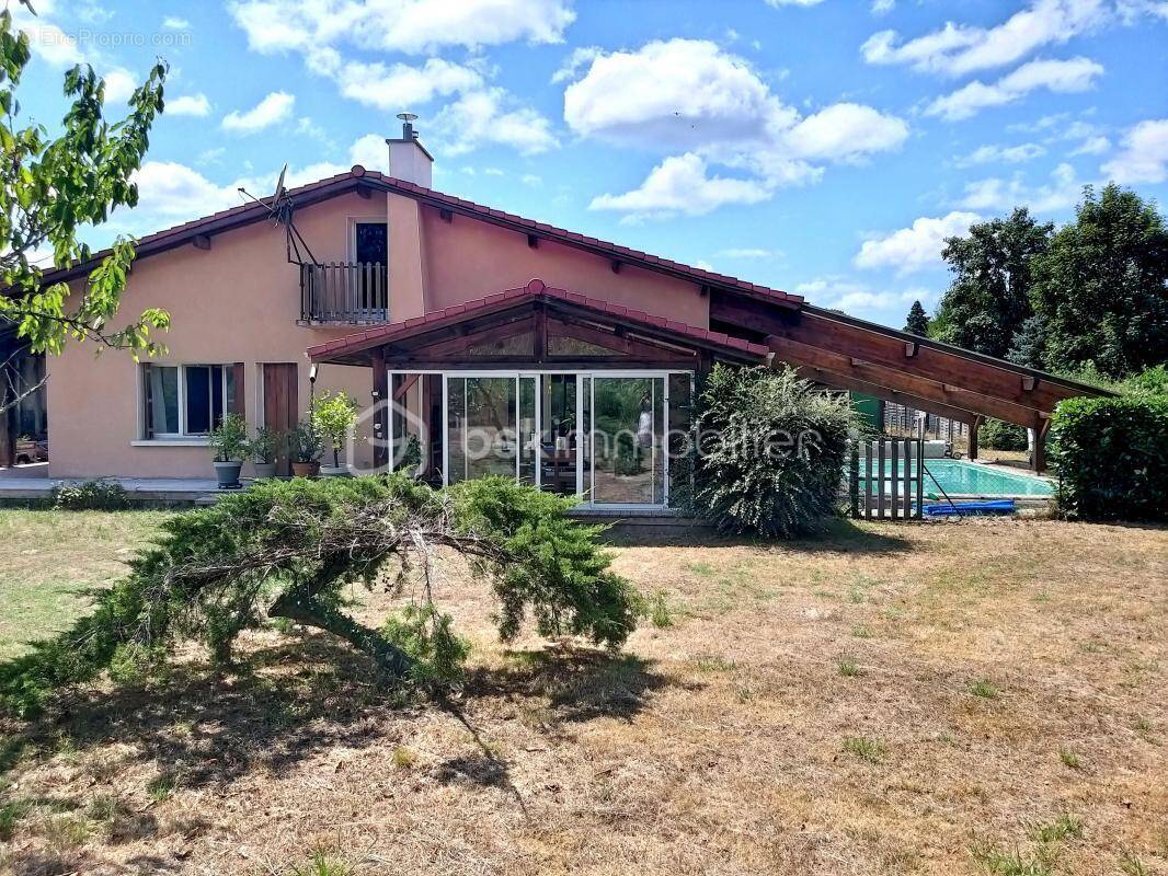 Maison à ONESSE-ET-LAHARIE