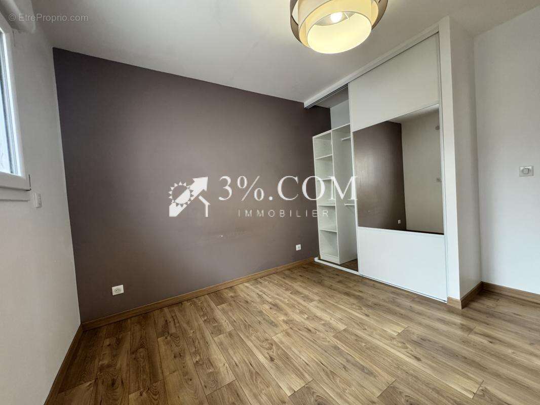 3%.COM lumineux 3 pièces 69m2 rez-de-jardin + garage et park - photo 14