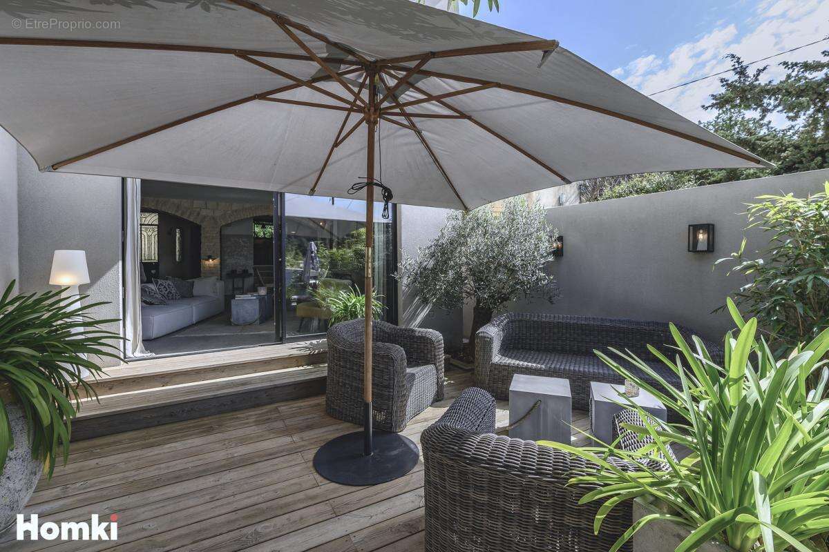 Maison à VILLENEUVE-LES-AVIGNON