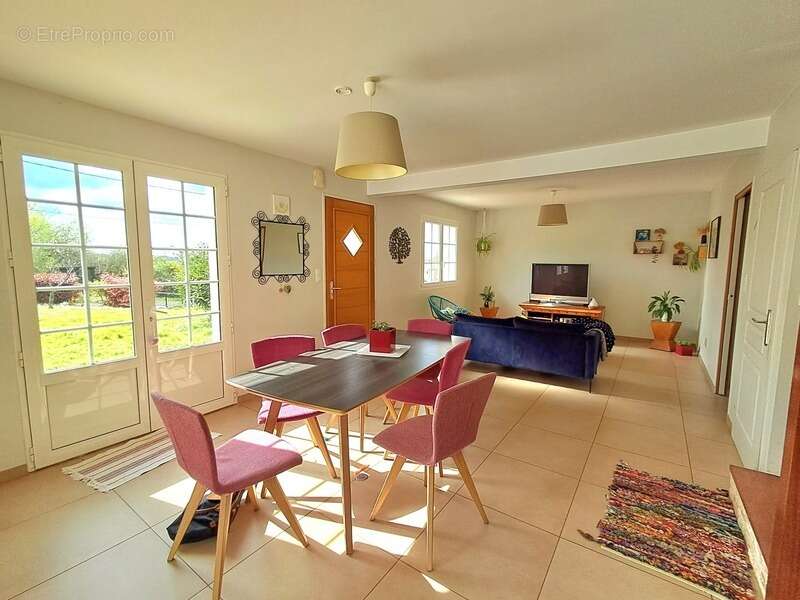 Maison à VILLEFRANQUE