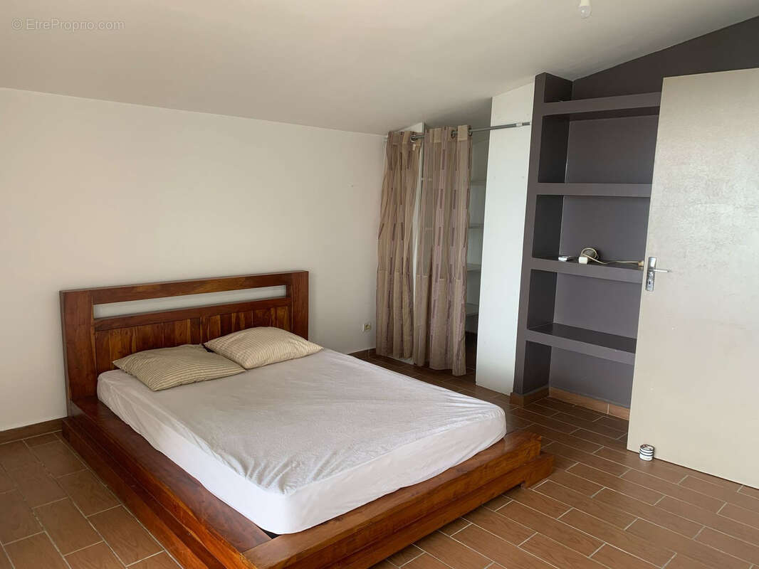 Appartement à SAINT-DENIS