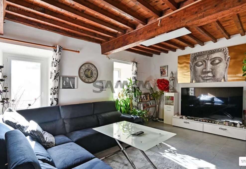 Maison à CLARENSAC