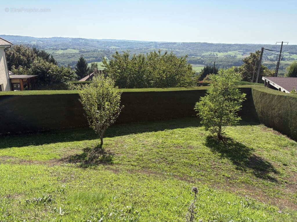 Maison à JUILLAC
