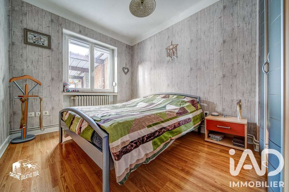 Photo 6 - Appartement à VITRY-SUR-ORNE