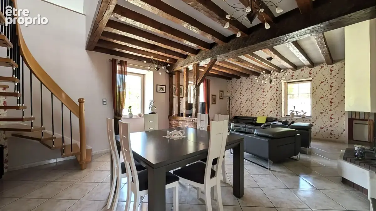 Maison à SAINT-BARTHELEMY-D'ANJOU