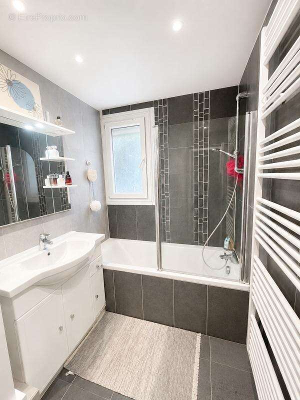 Appartement à BOUGIVAL
