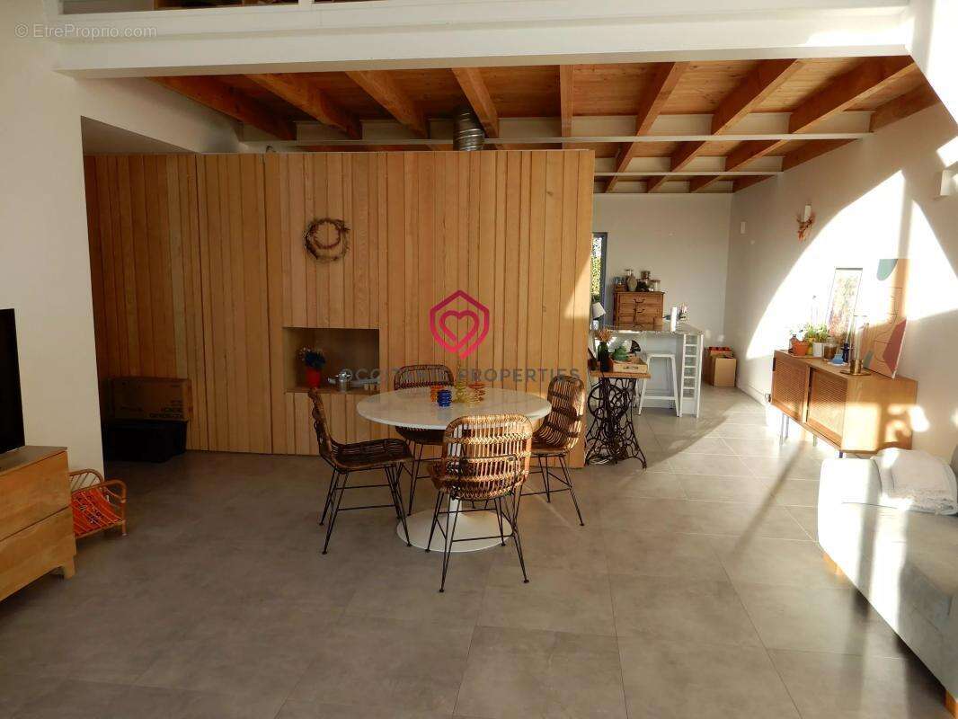 Maison à VILLEFRANCHE-DE-LAURAGAIS