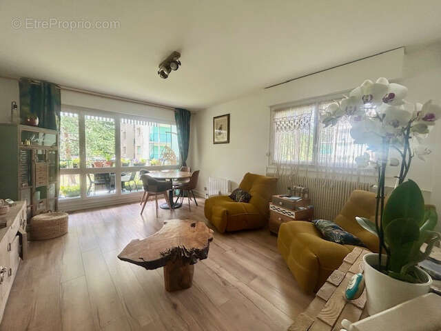 Appartement à ARPAJON