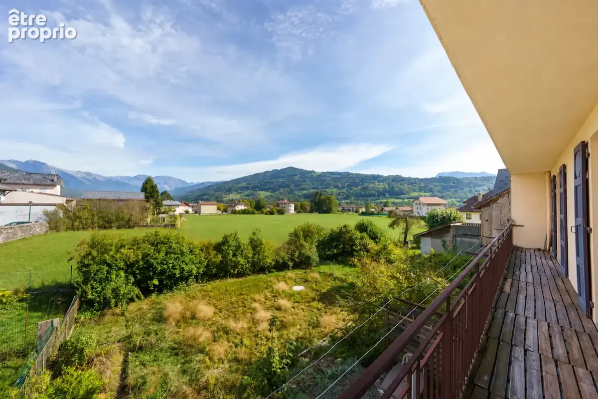 Appartement à TANINGES