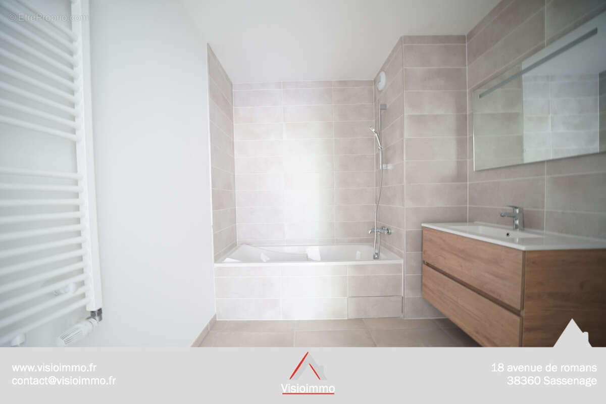 Appartement à MEYLAN