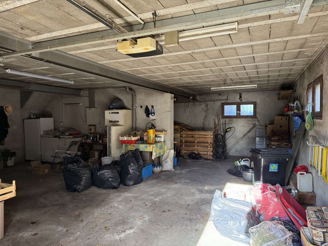 Maison à SAINT-GERMAIN-LAVAL