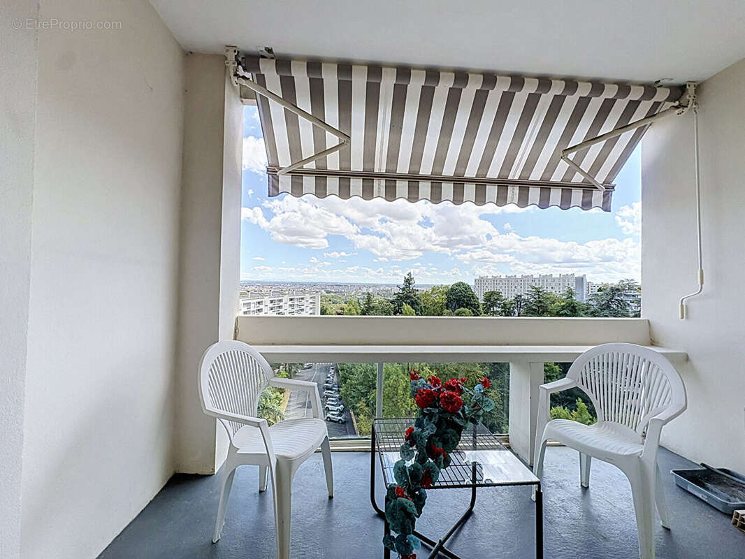 A VENDRE Appartement Caluire Et Cuire 5 pièces dernier étage 122 m2 - photo 3