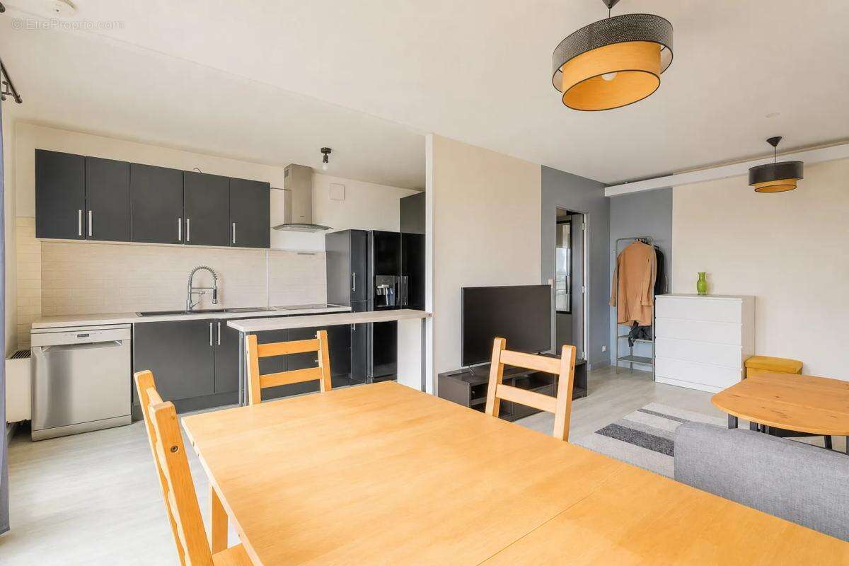 Appartement de 3 pièces de 66 m² à Noisy-le-Grand - photo 3