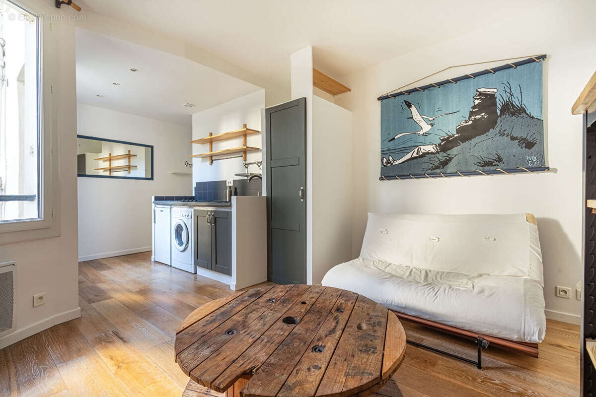 Appartement à PARIS-11E