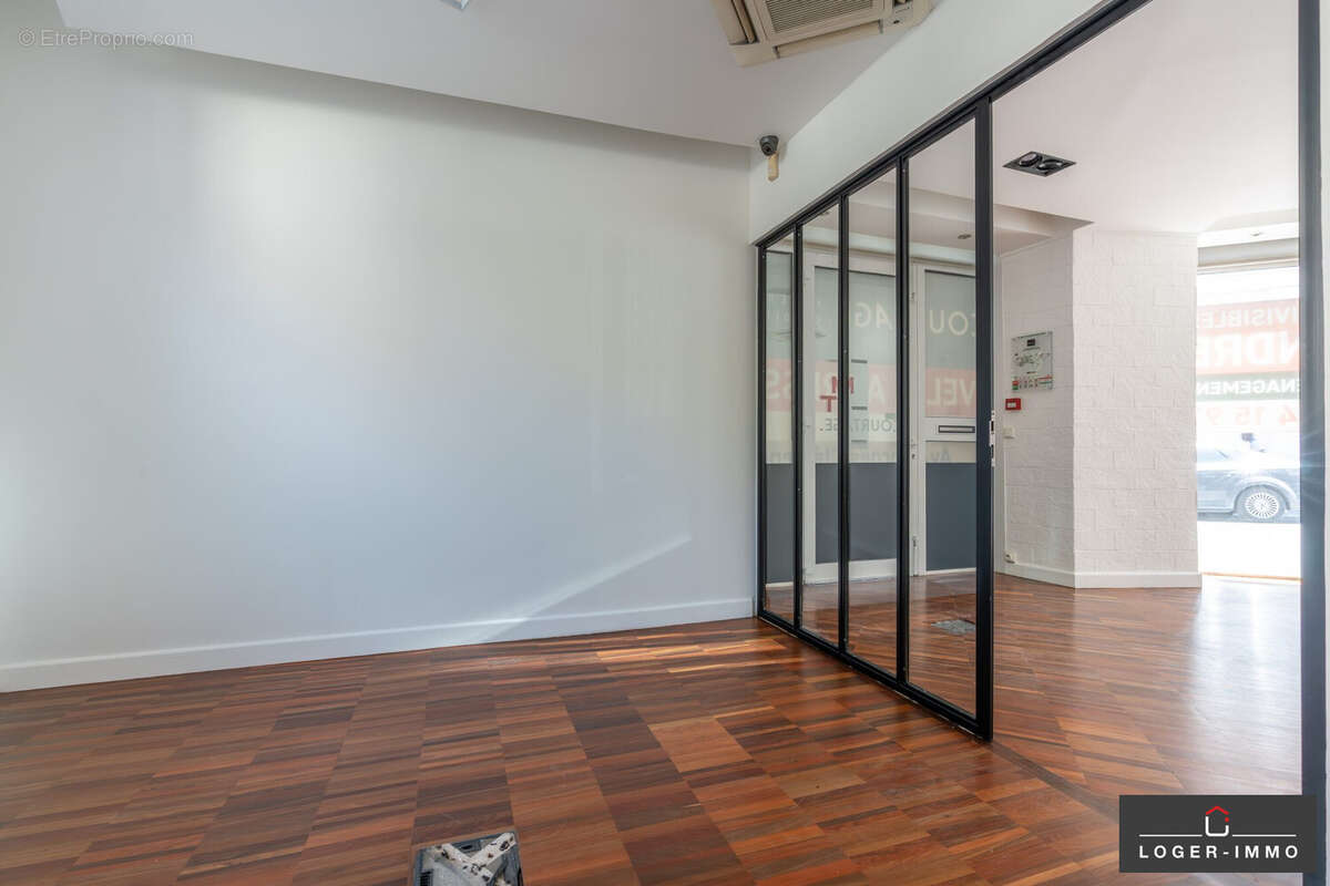 Commerce à LE PERREUX-SUR-MARNE