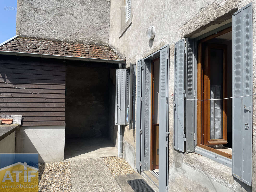 Maison à SAINT-CLEMENT