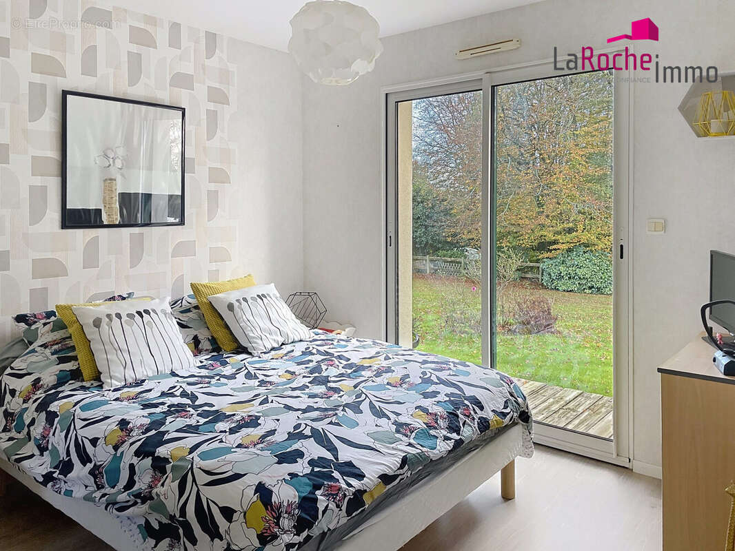 Maison à SAINT-URBAIN