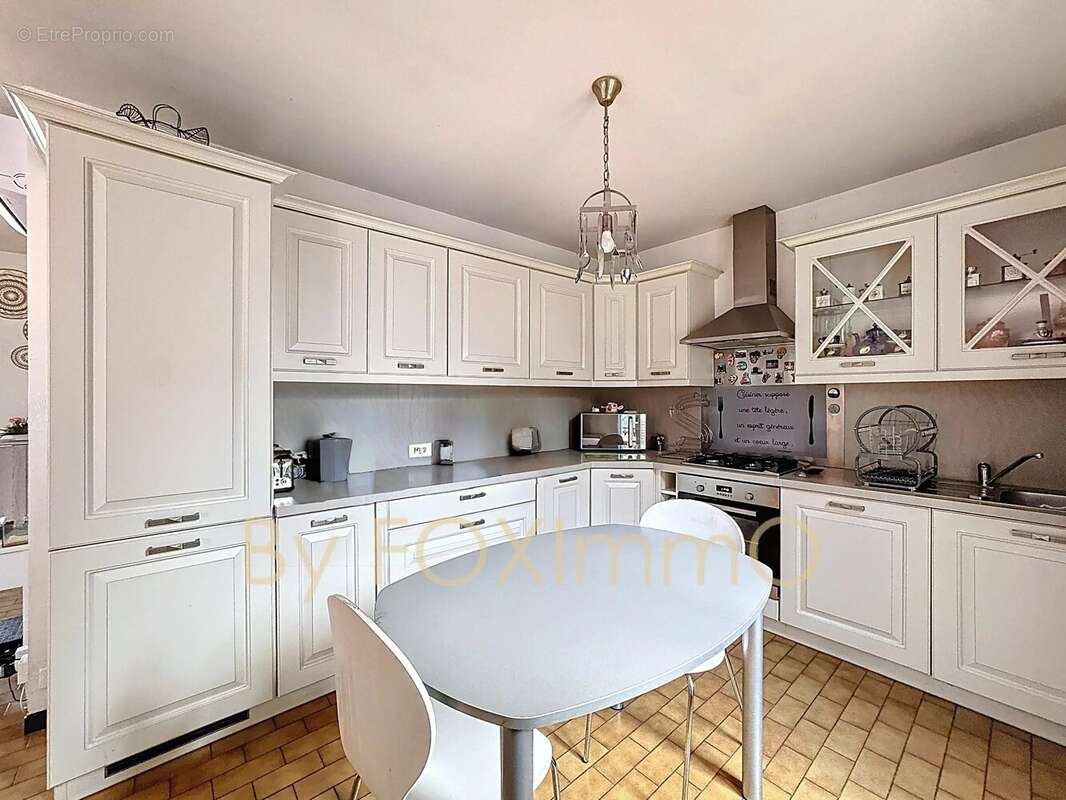 Maison à ROQUEFORT-LES-PINS