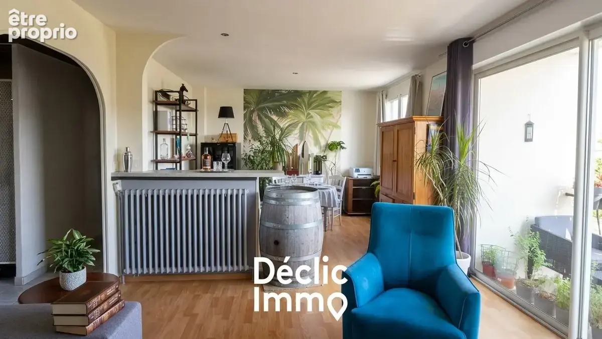 Lumineux T3 avec garage et balcon plein sud  Proche centre-ville - photo 3