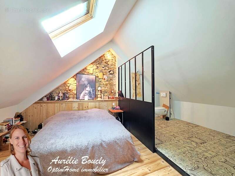 Maison à ENTRE-DEUX-GUIERS