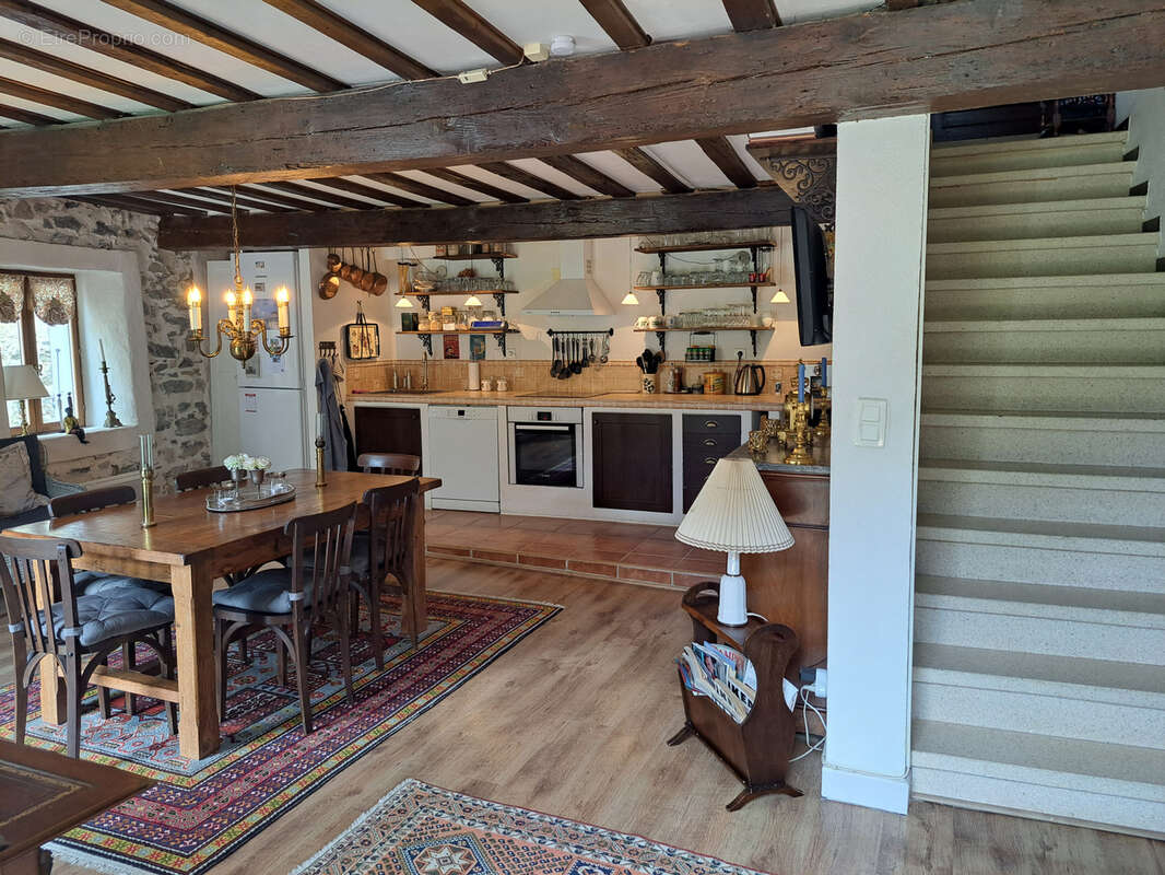 Maison à AXAT