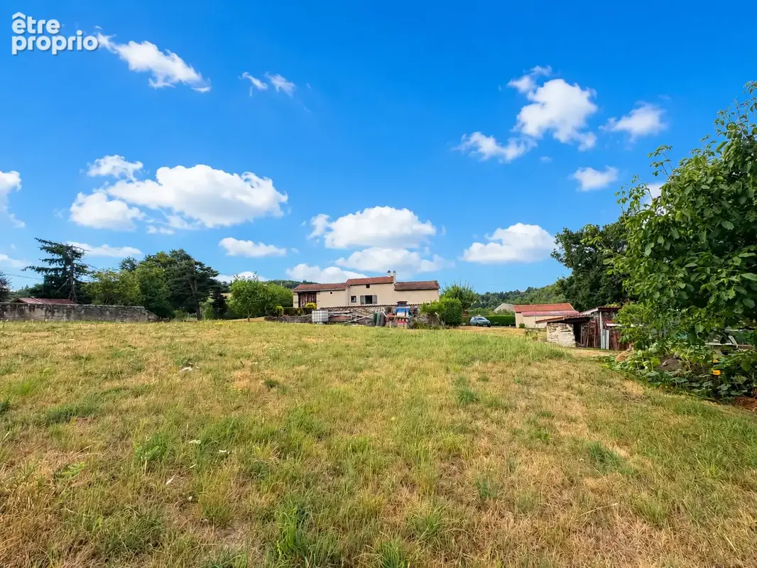 Pleine campagne - Maison avec dépendances sur 2947m2 de terrain plat - photo 4