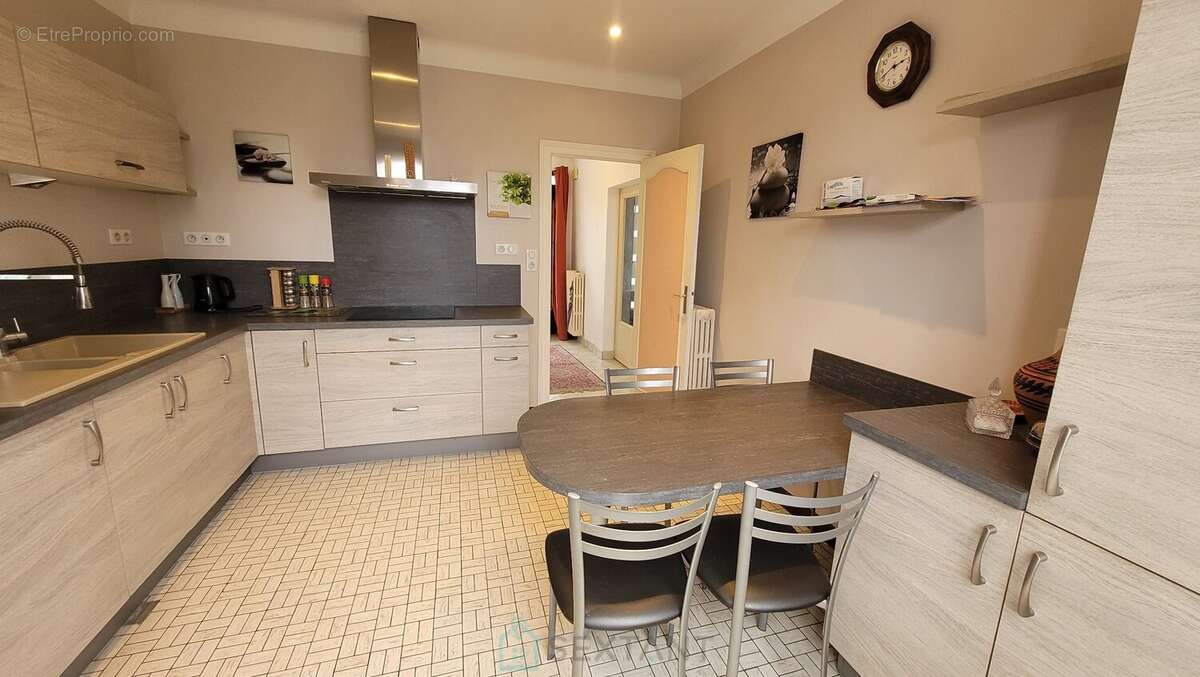Maison bergerac au calme avec grand potentiel d'amenagement - photo 4