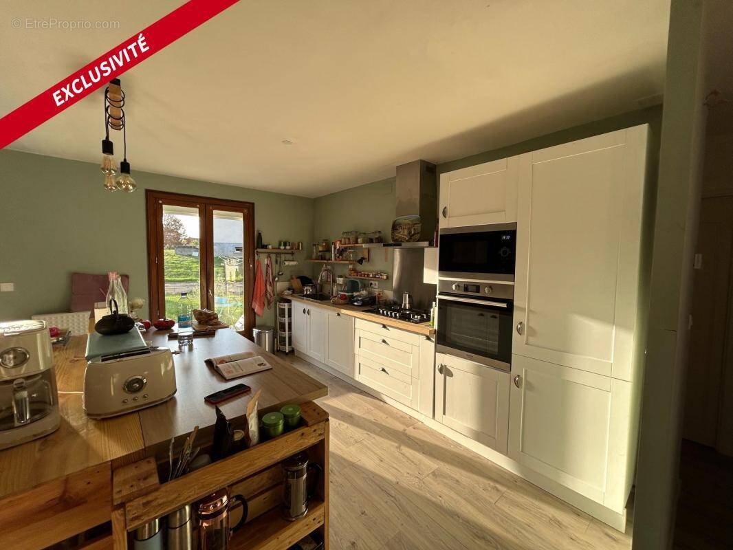 Maison à LE PECHEREAU