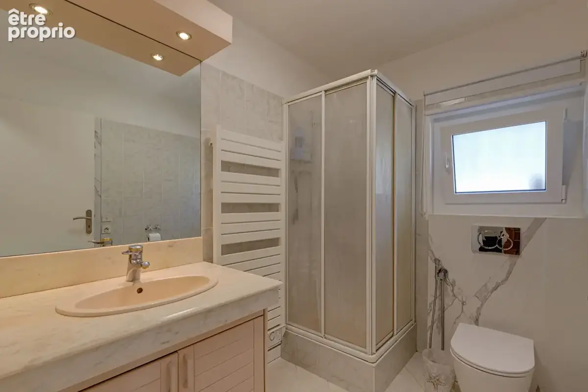 Maison Ballaison 5 pièces rénovée de 156.65 m² - photo 9