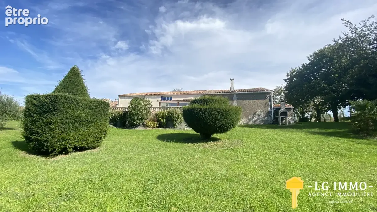 Propriété avec dépendance d'environ 285m2 près du pittoresque port de Chenac - photo 25