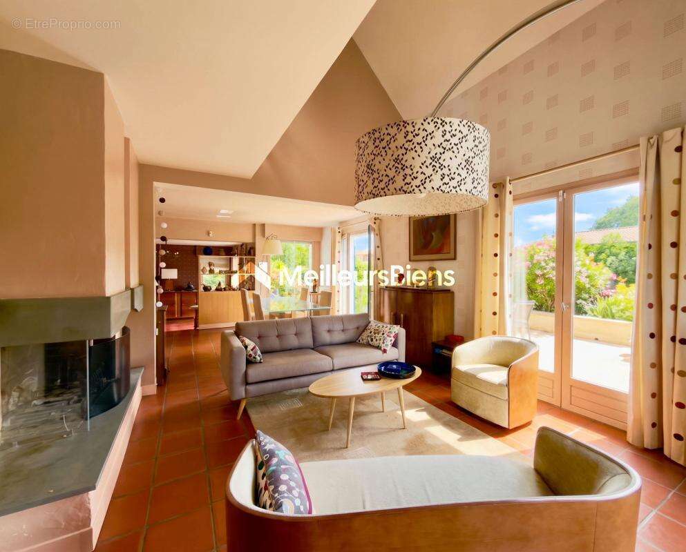 Maison d’architecte familiale – 7 pièces, 5 chambres – Terrain de 1 500 m² – Auffargis - photo 6