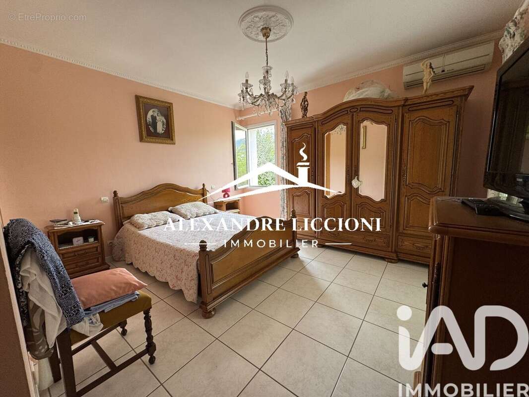 Photo 9 - Maison à BRIGNOLES