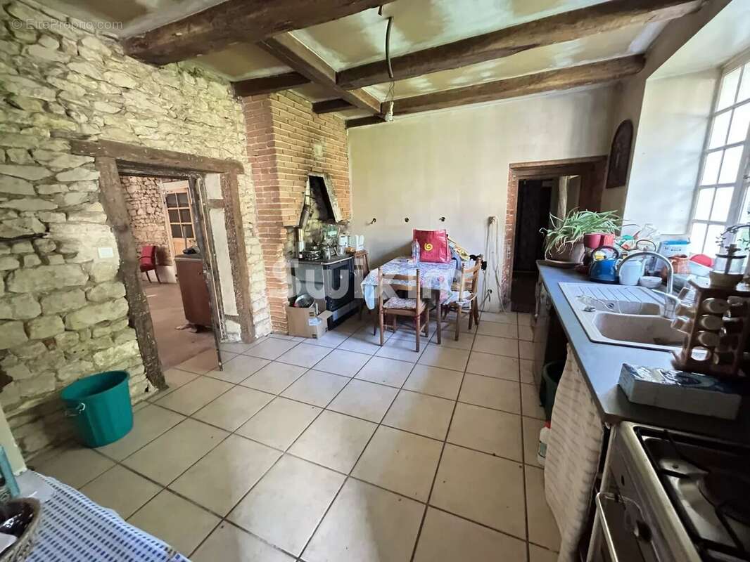 Maison à DRAMBON