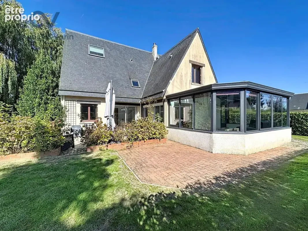 Maison 7 pièces 165 m² à vendre à Saint-Gatien-Des-Bois (14130) - photo 1