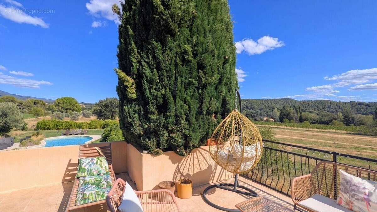 Maison à PUYVERT